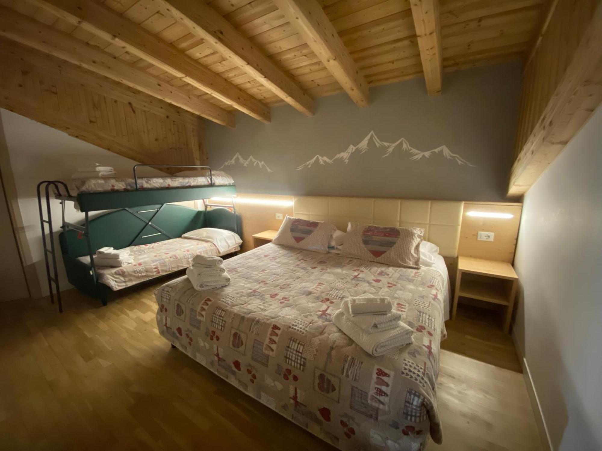 Hotel Sciatori 3 Stelle Superior Temù Buitenkant foto